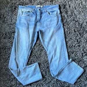 True Craft Blue Slim Jeans Classic Style size 34x32